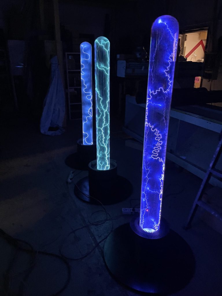 Aggressive Blue — twisted deep-blue lightning