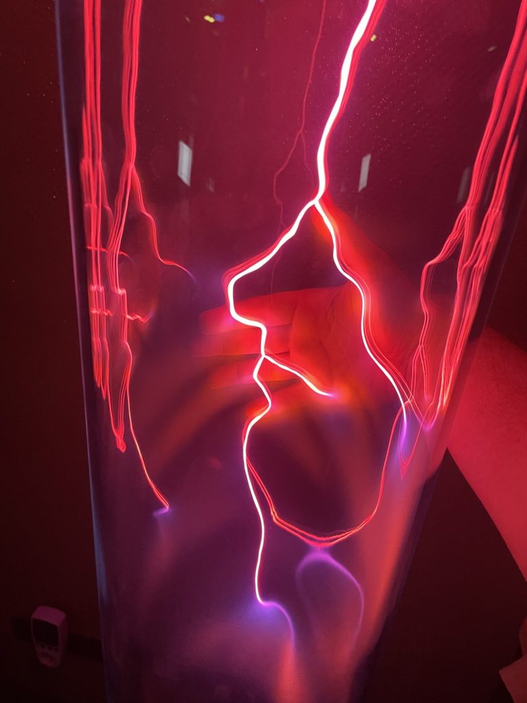 Red Rose — a red-pink filament with a lilac halo